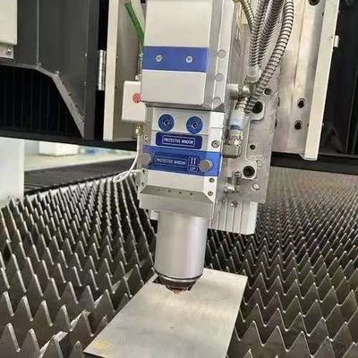 قیمت خوب ماشین برش لیزری ورق فلزی CNC با قدرت بالا 3KW برای صنایع مبلمان مکانیکی هوافضا و الکترونیک آنلاین