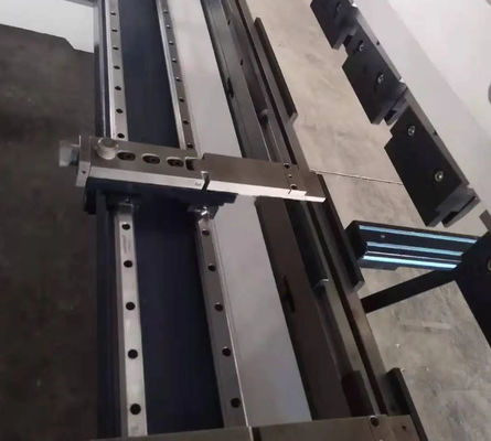 9800KG ماشین خم کردن فولاد ضد زنگ آشپزخانه ماشین آلات تاشو سینک