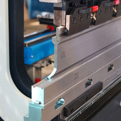 ماشین خم کردن هیدرولیک آٹو فولاد ضد زنگ CNC فلز تاشو برای سینک آشپزخانه