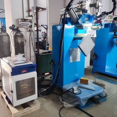 آسان برای کار و پارامترهای جوش قابل تنظیم، دور گوشه CNC جوش ماشین