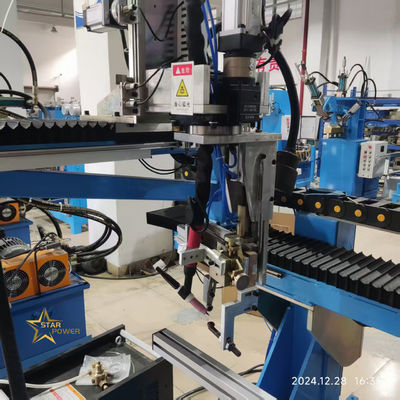 قیمت خوب سیستم CNC با کنترل برنامه نویسی PLC ماشین جوش سطح سینک فولاد ضد زنگ آنلاین